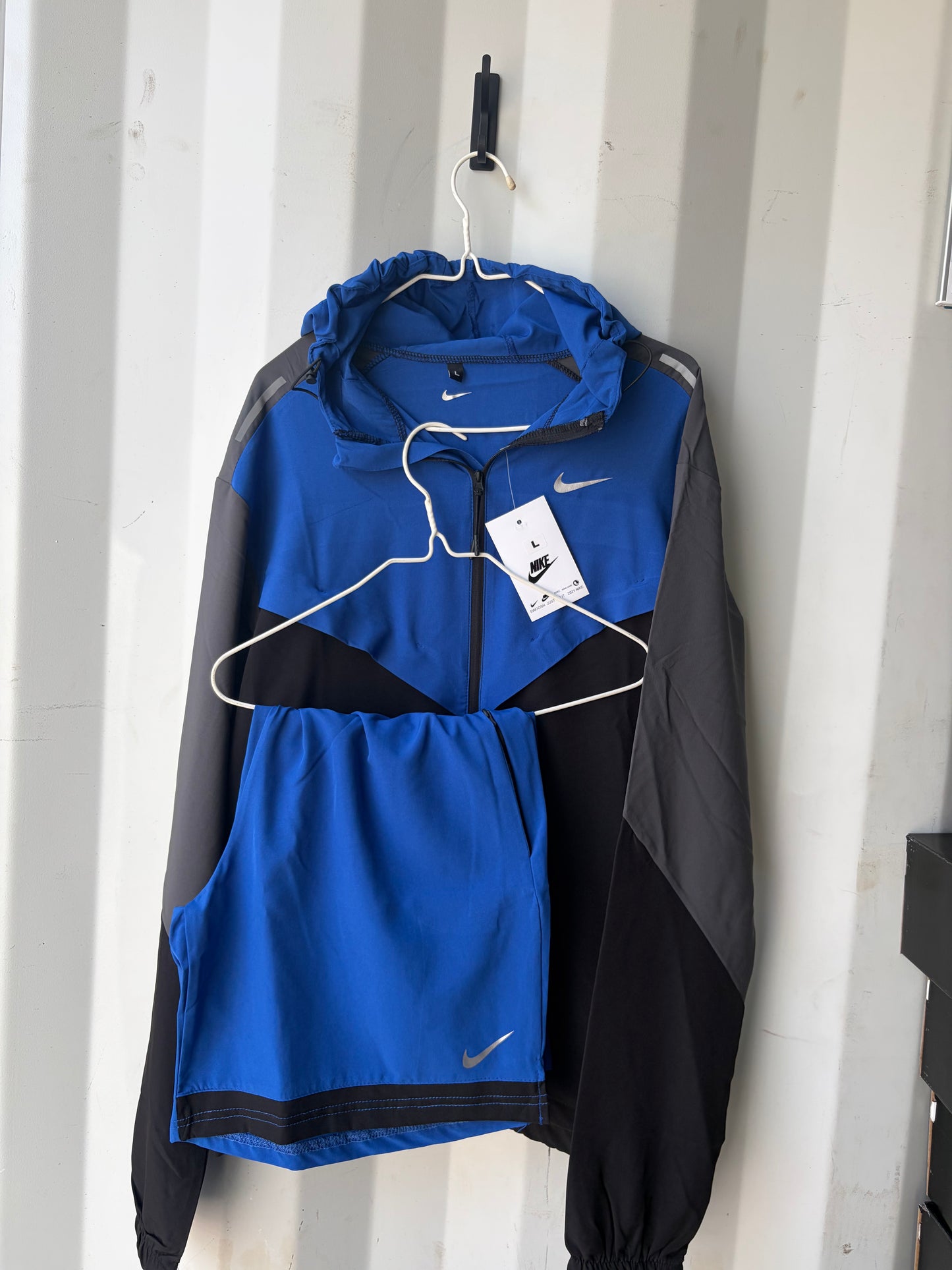 Swoosh miller set