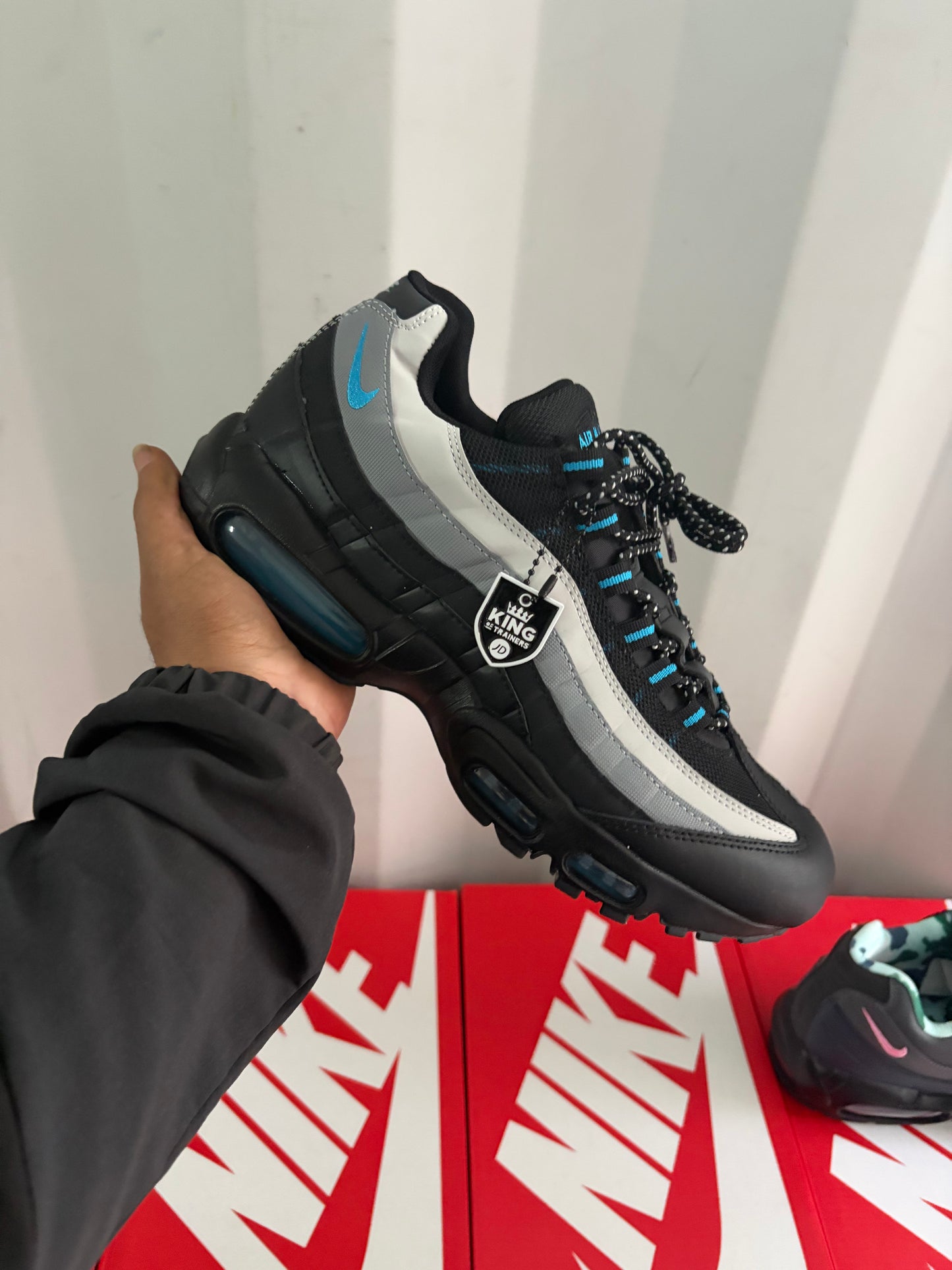 95s