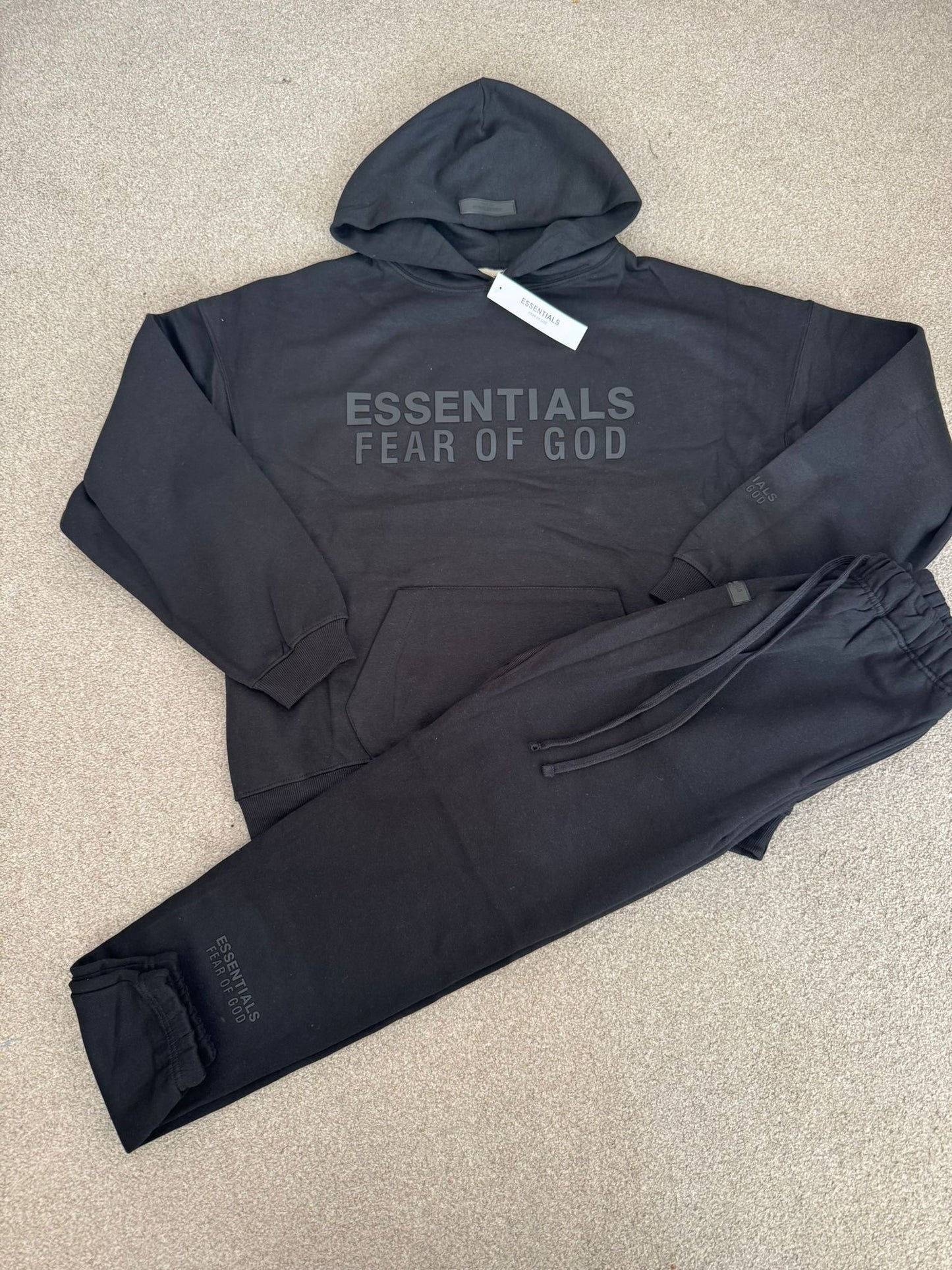Essentials tracksuit style 2