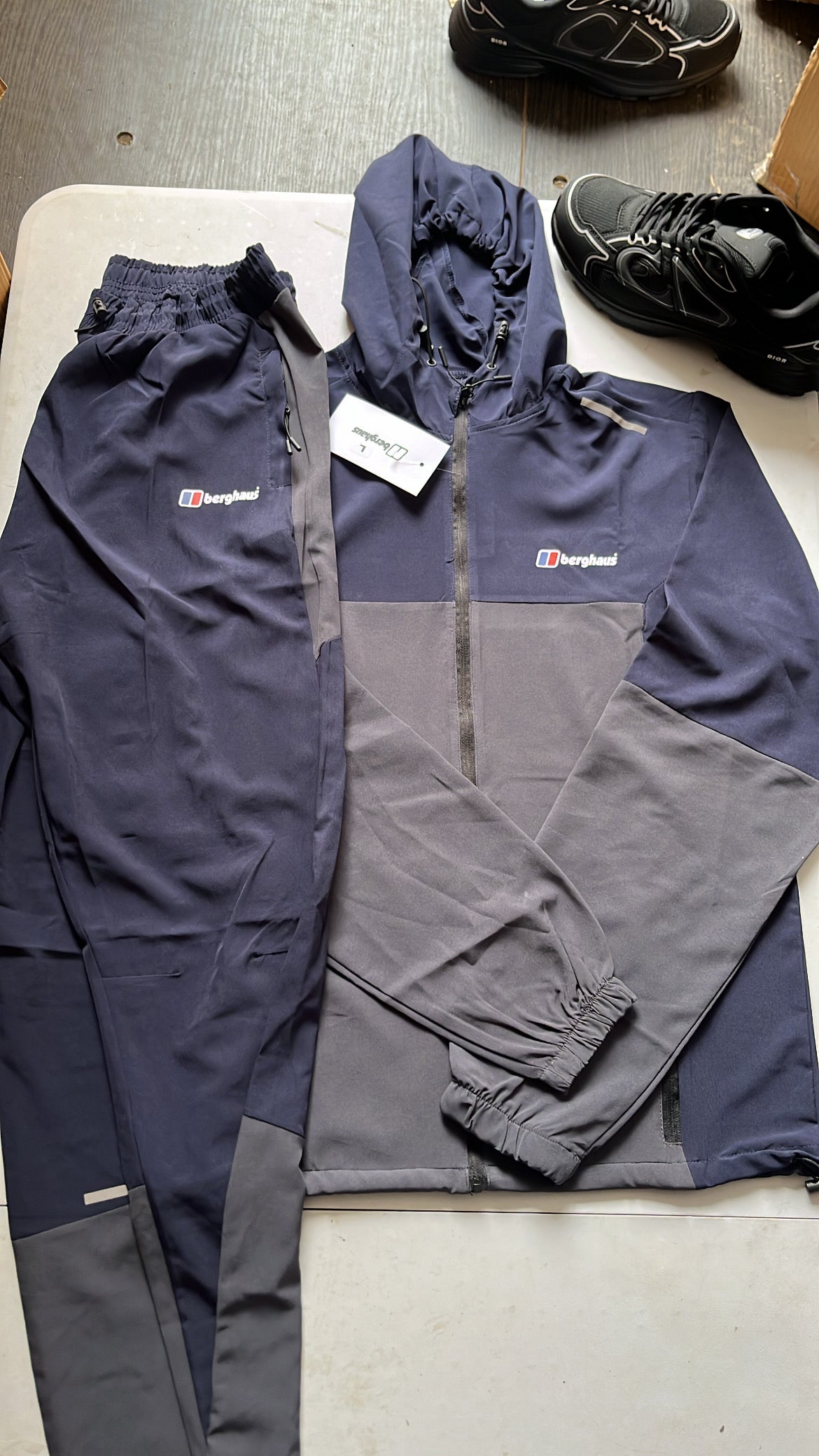 Berg tracksuit