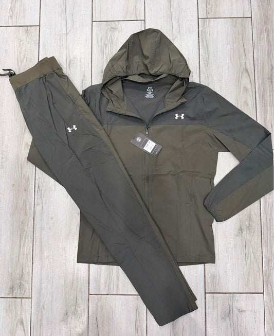 Under tracksuit