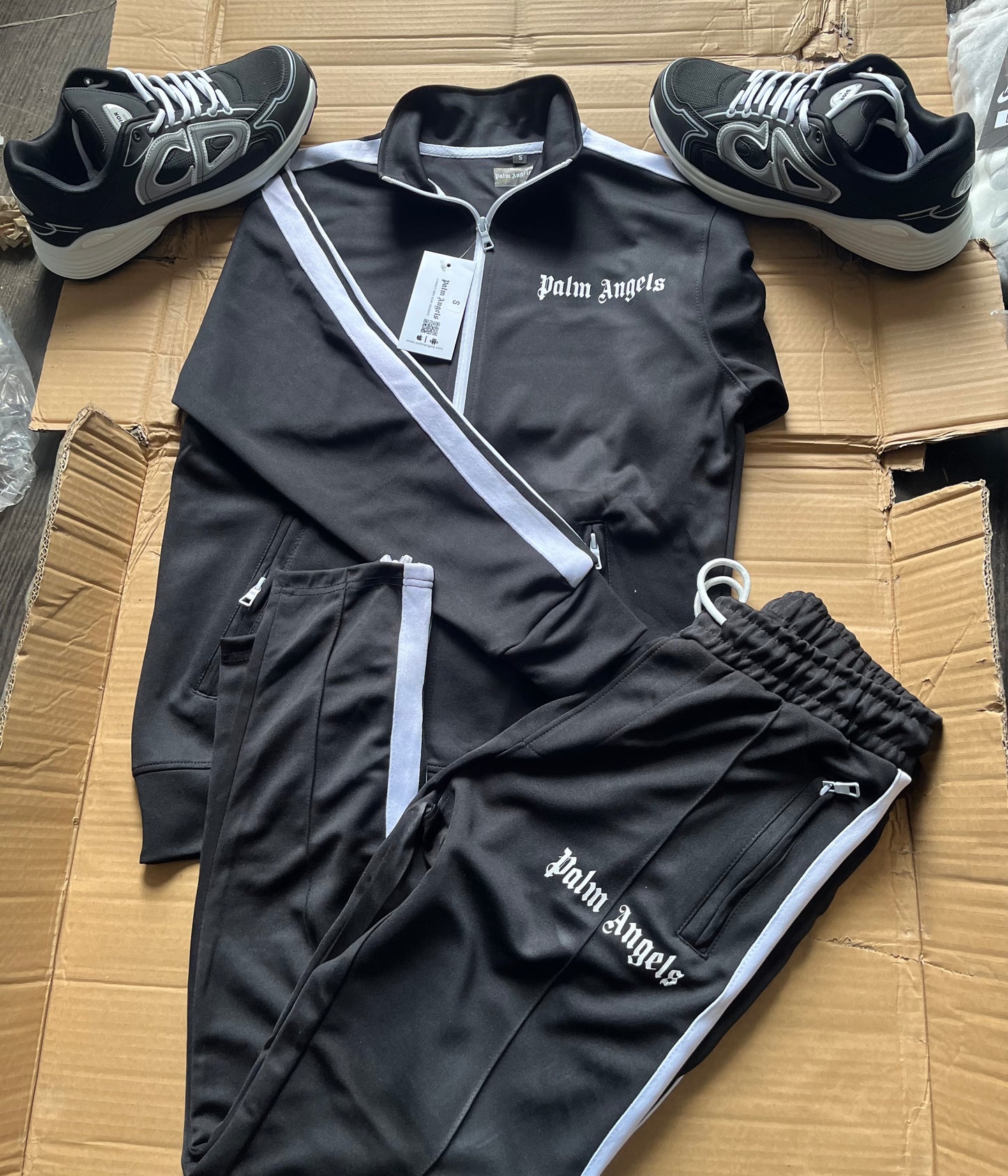 Palm tracksuit