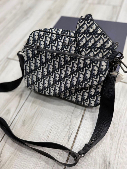 Trio pouch